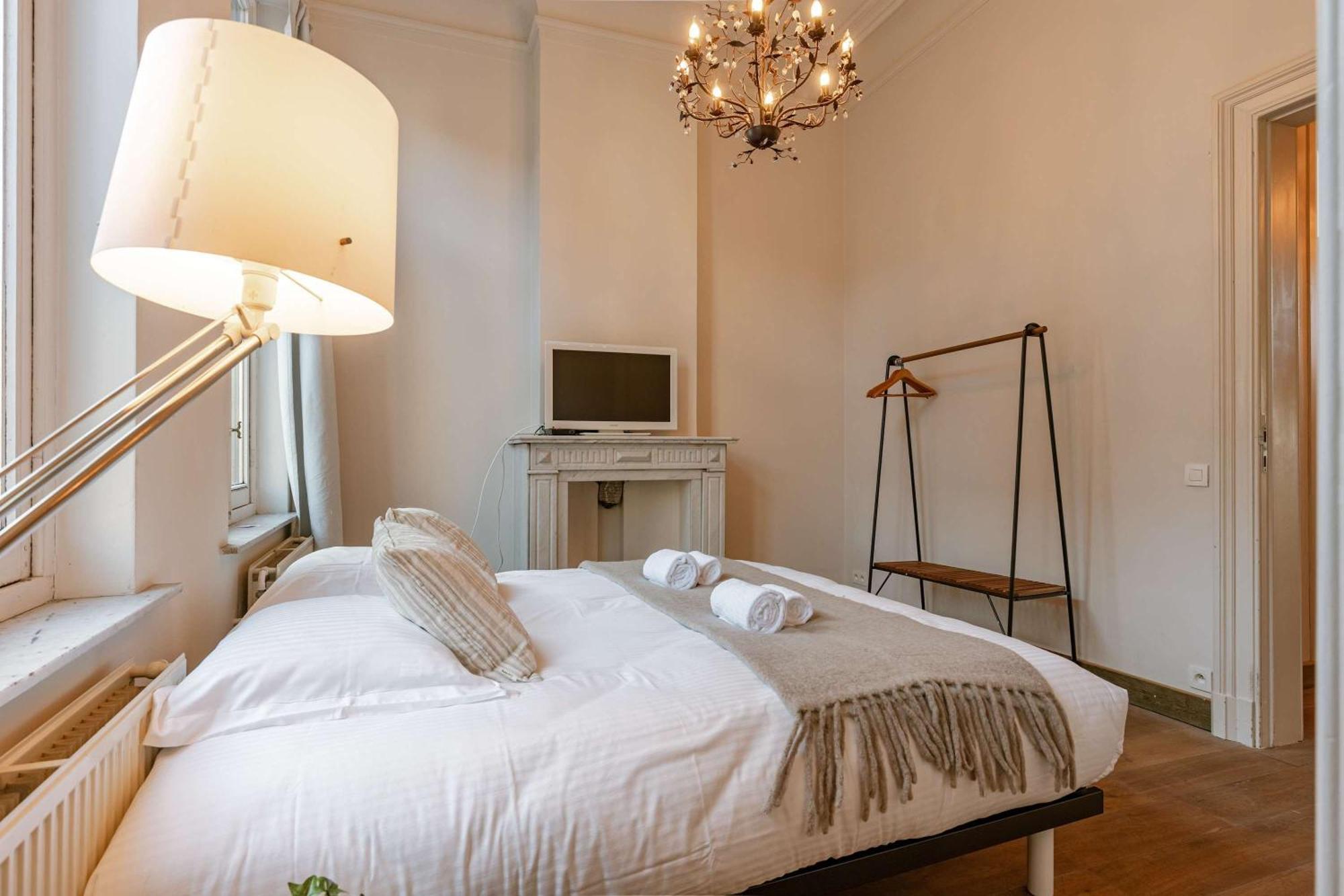 Huswell - Cape Montigny - A Beautifully Renovated Historic In The Heart Of