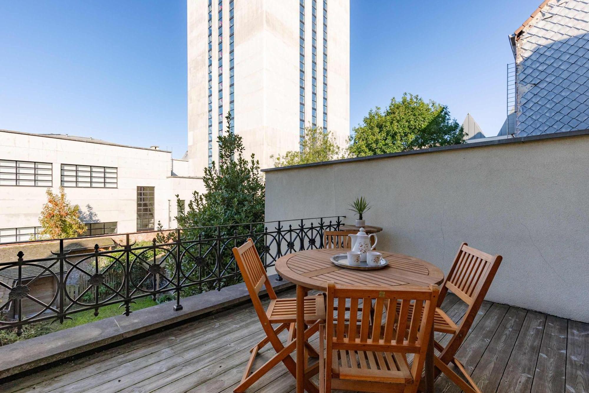 Appartement Huswell - Cape Montigny - A Beautifully Renovated Historic In The Heart Of *